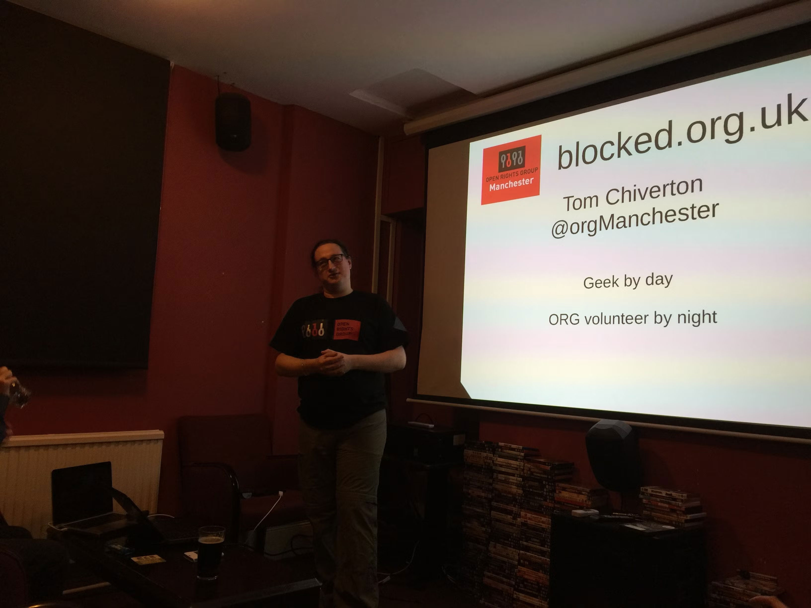 Tom Chiverton presenting at The Park Tavern