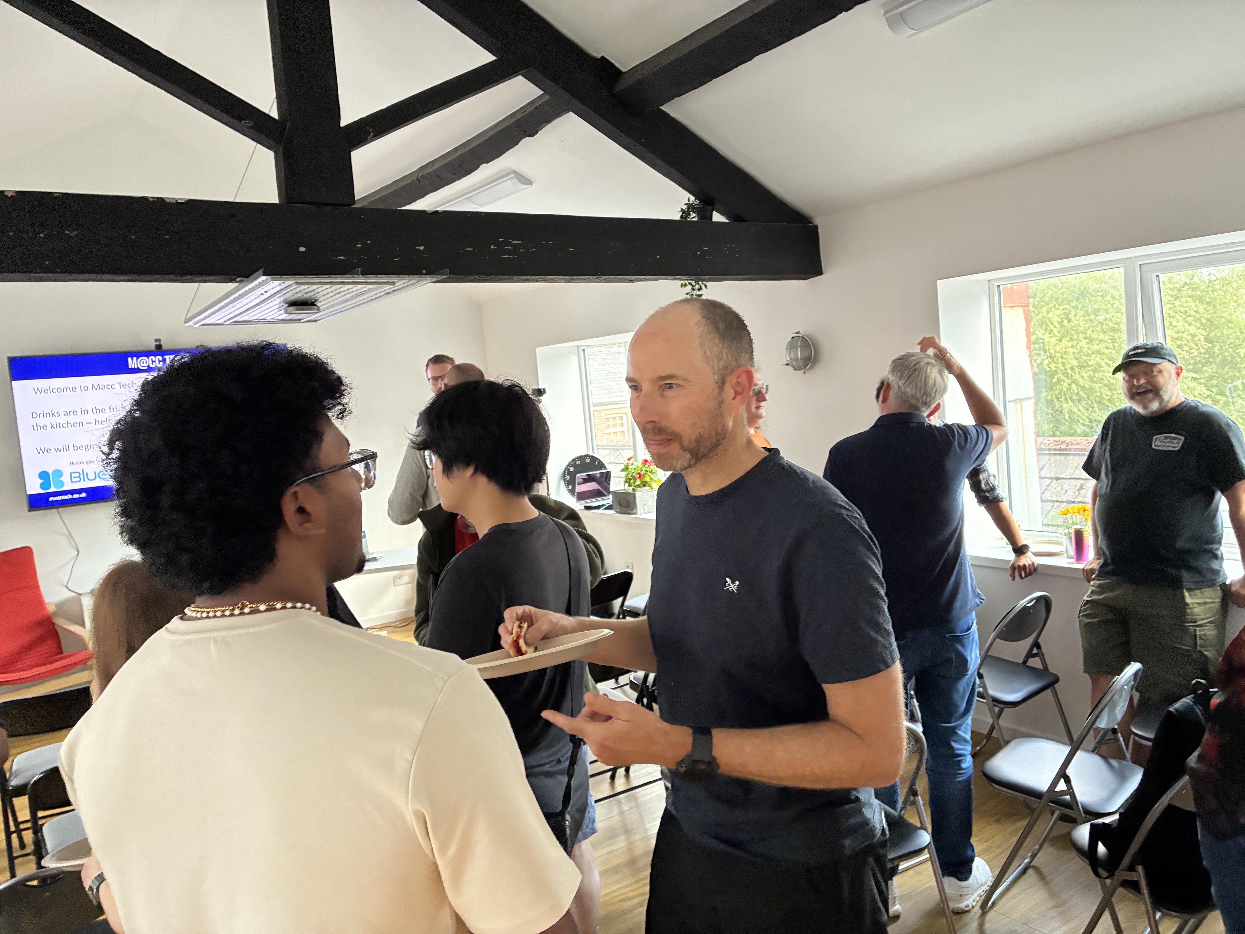 Pre-presentation networking, with Pizza