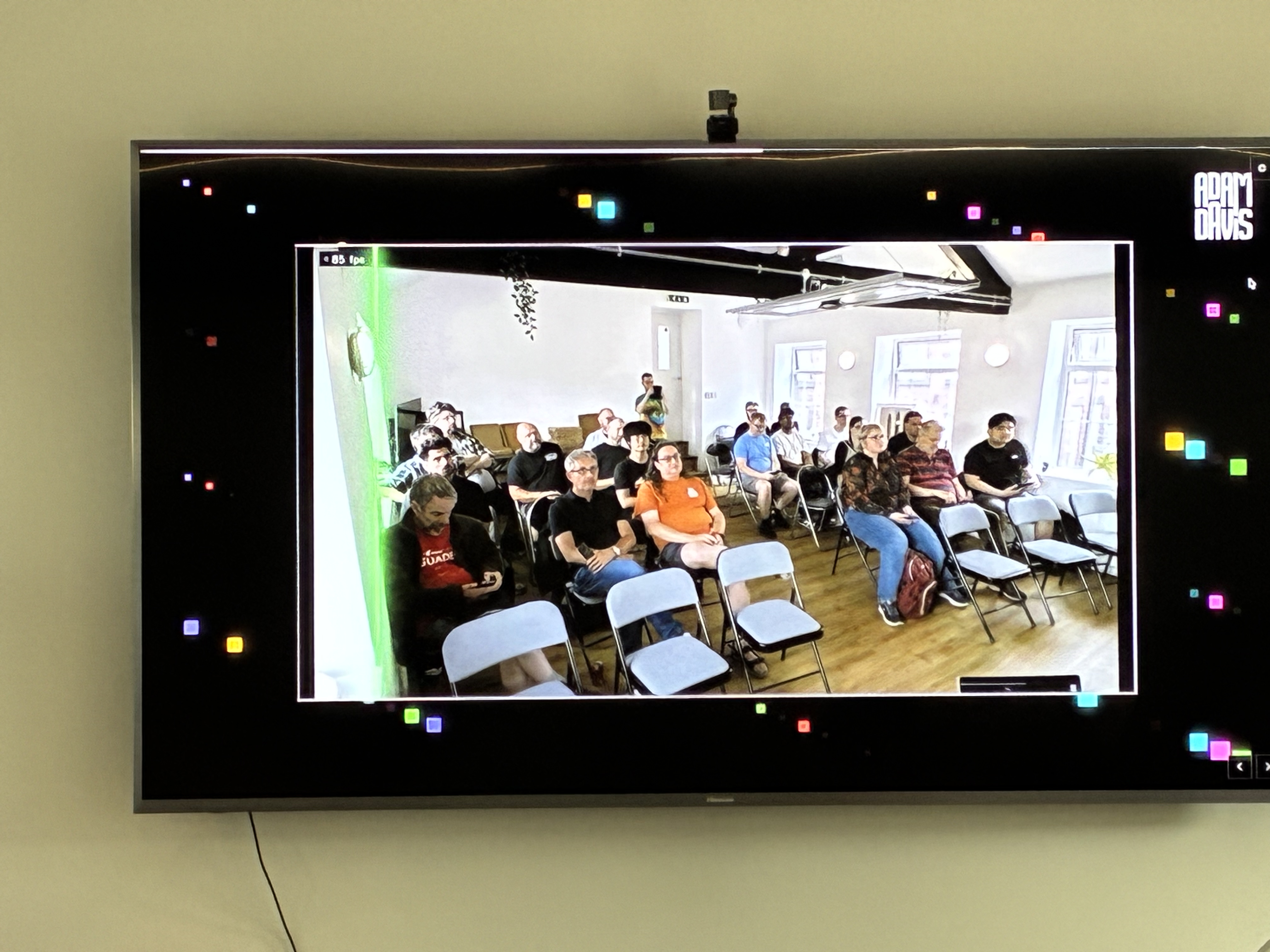 Camera output on the big screen - scanning the room